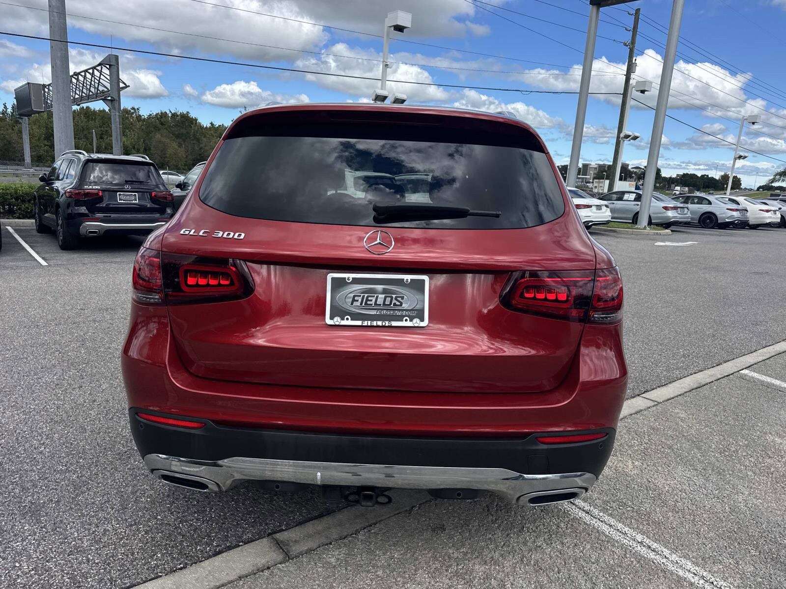 2021 Mercedes Benz GLC 300 photo 2