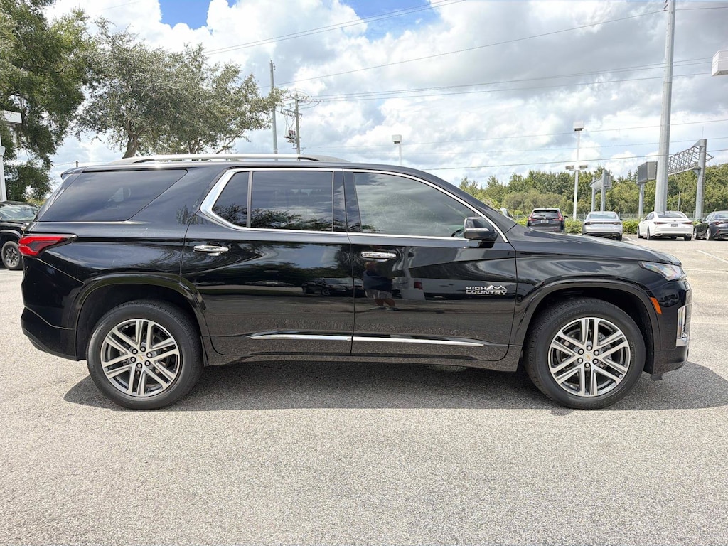Used 2023 Chevrolet Traverse High Country FWD High Country