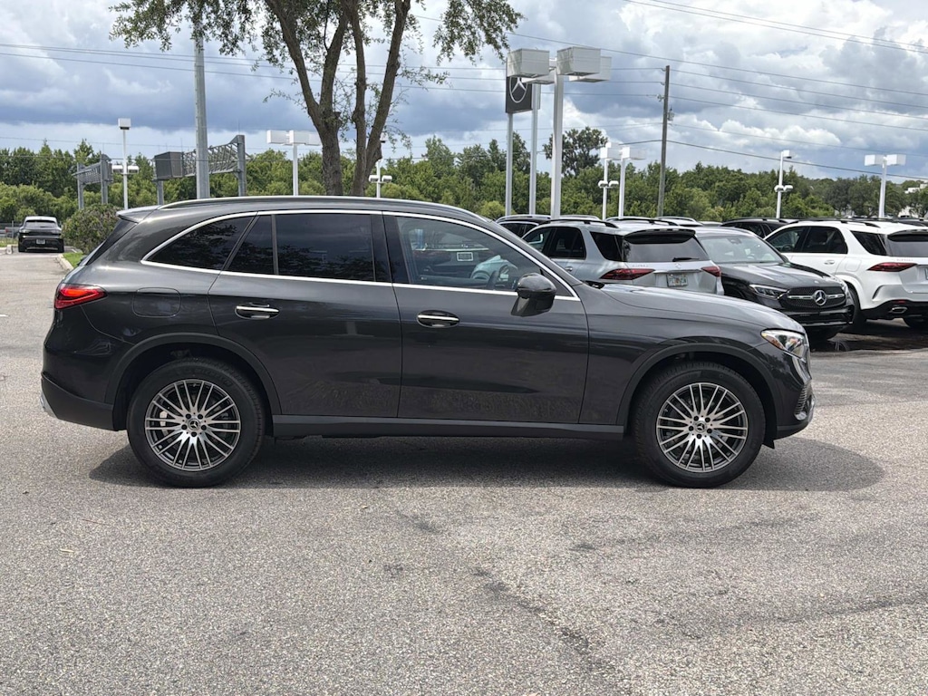 New 2026 Mercedes-Benz GLC 300 4MATIC SUV