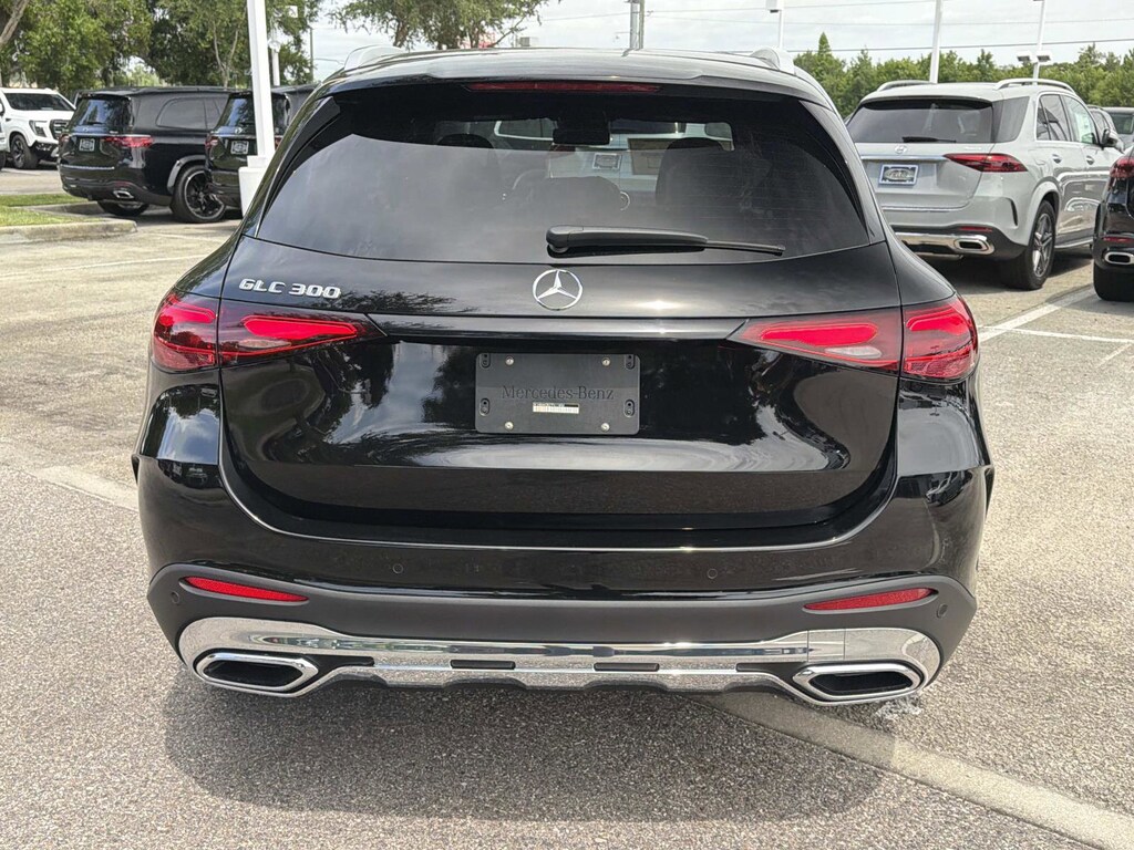 New 2026 Mercedes-Benz GLC 300 SUV