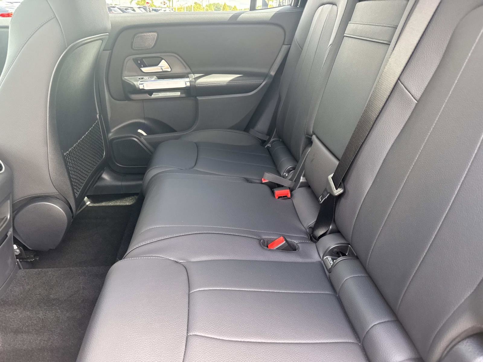 2026 Mercedes-Benz GLB GLB 250 - Photo 12