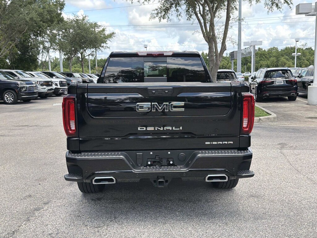 Used 2026 GMC Sierra 1500 Denali Ultimate 4WD Crew Cab 147 Denali Ultimate
