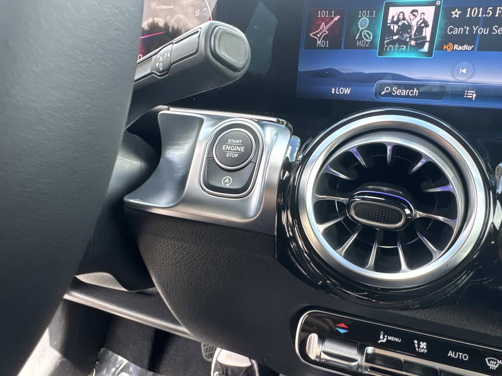 2026 Mercedes-Benz GLB GLB 250 - Photo 25