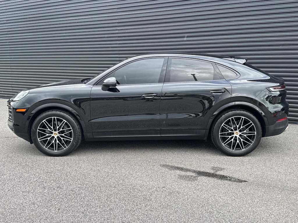 Used 2024 Porsche Cayenne Coupe  Coupe