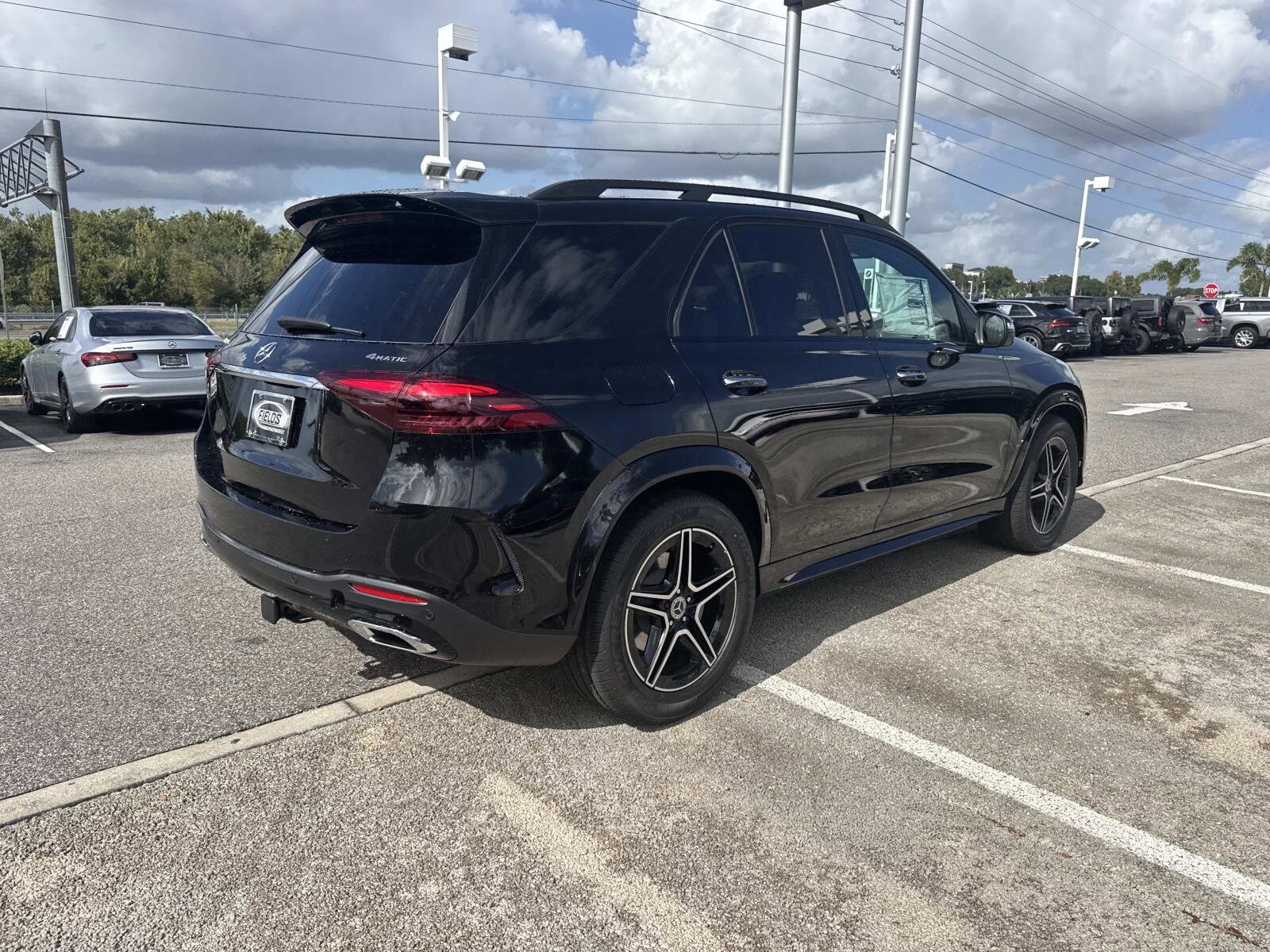 2026 Mercedes Benz GLE 350 4MATIC photo 3
