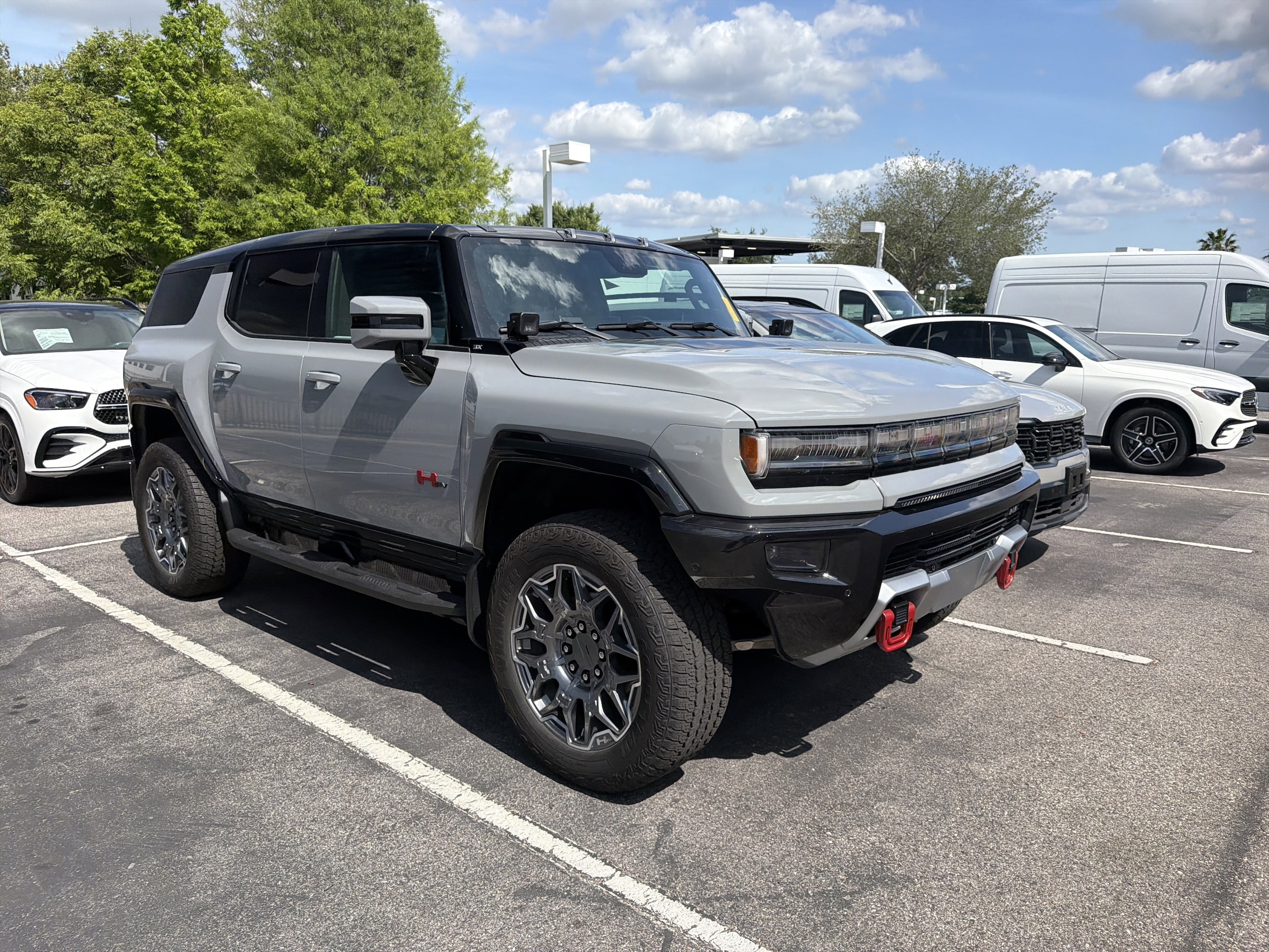 2025 GMC HUMMER EV
