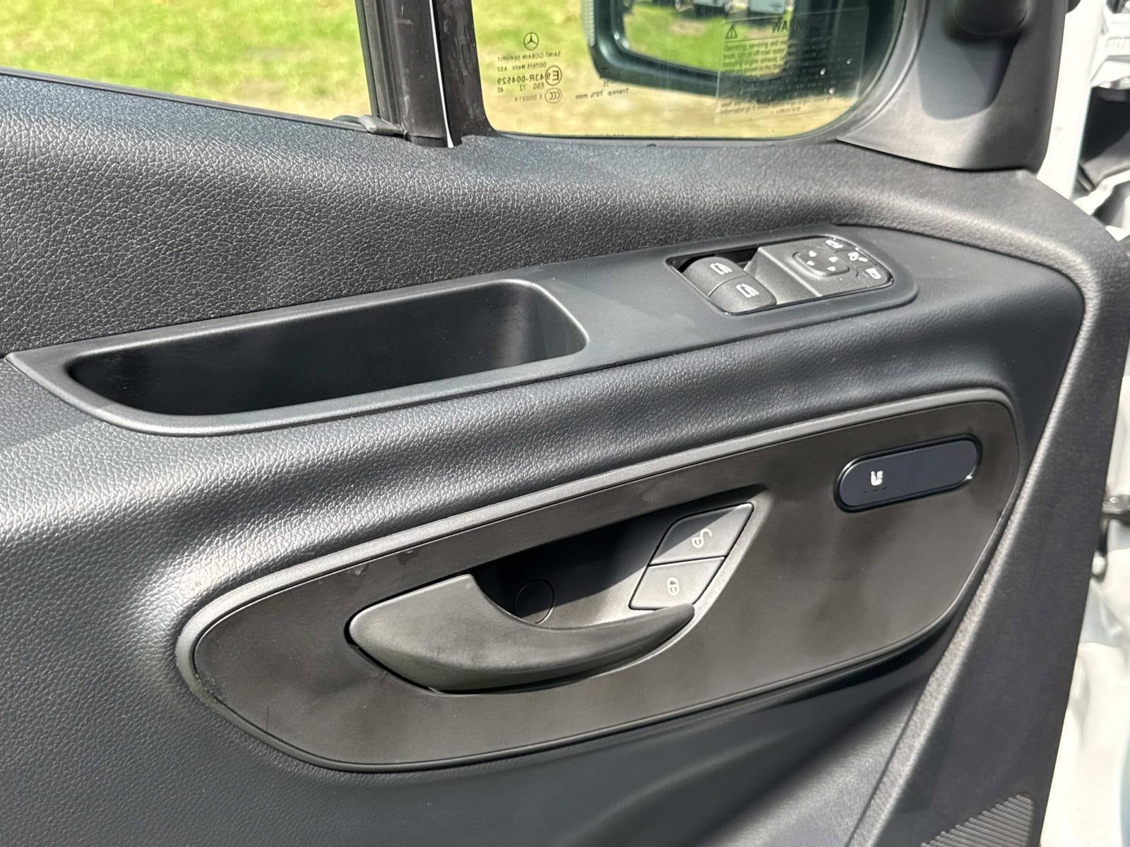 2025 Mercedes-Benz Sprinter Crew Van Base - Photo 11