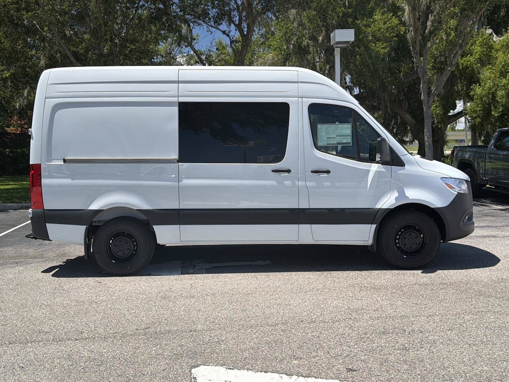 New 2026 Mercedes-Benz Sprinter 2500 Standard Roof 4-Cyl Diesel
