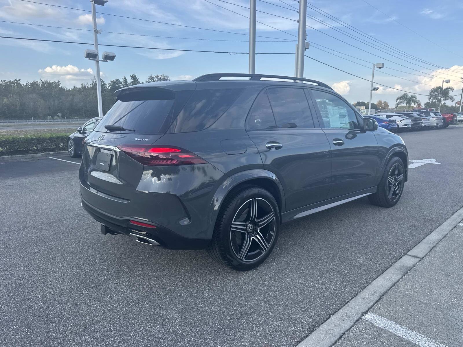 2026 Mercedes Benz GLE 350 4MATIC photo 3