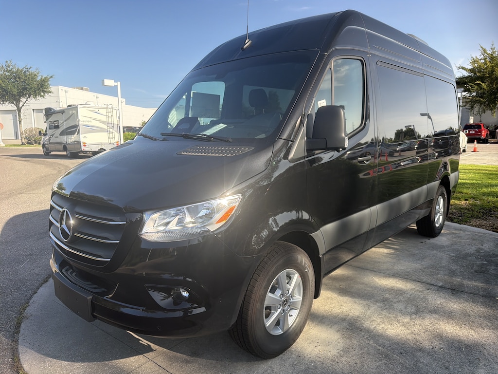 New 2026 Mercedes-Benz Sprinter 2500 Standard Roof 4-Cyl Diesel Van Passenger Van