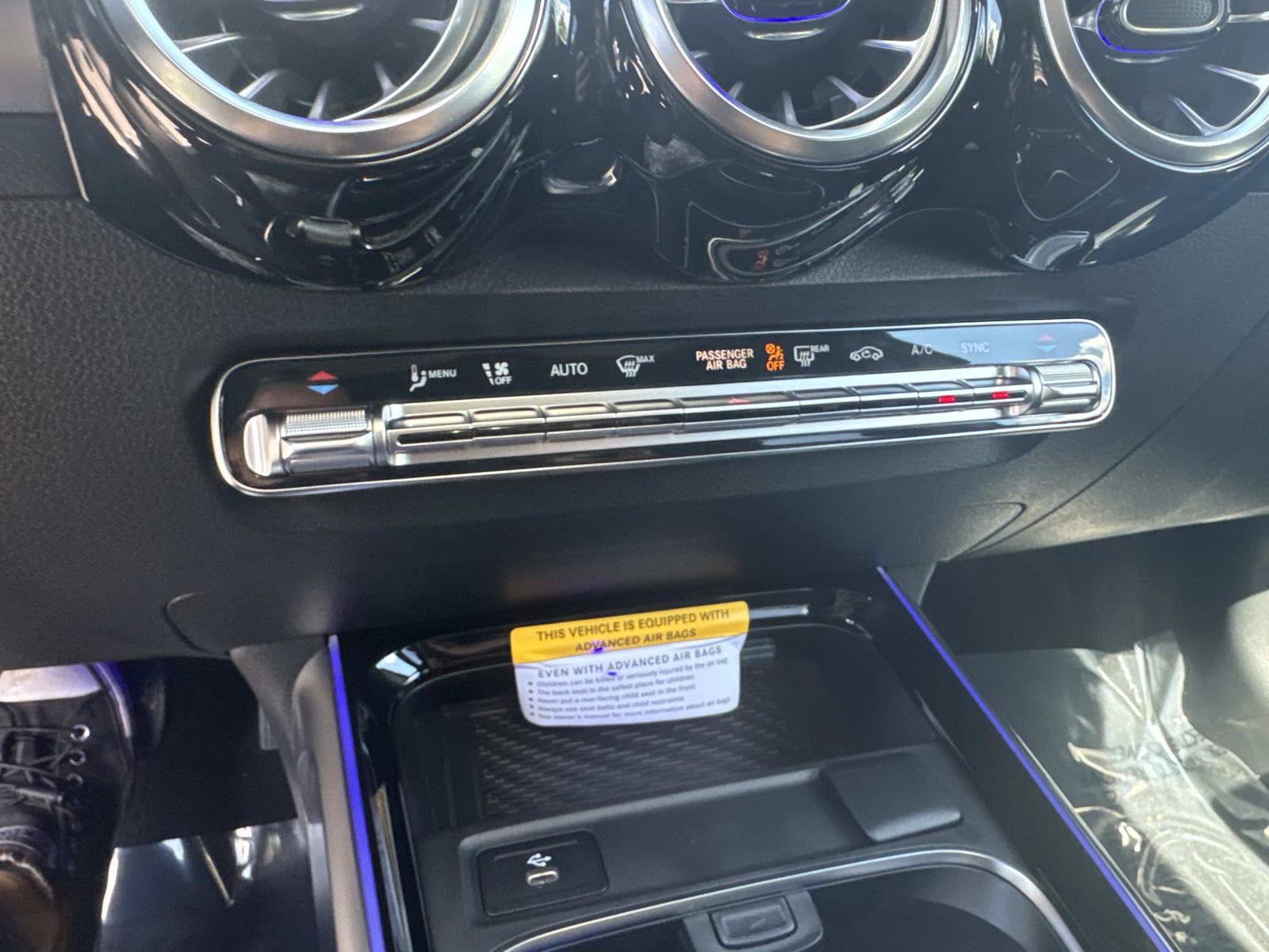 2026 Mercedes-Benz GLB GLB 250 - Photo 22