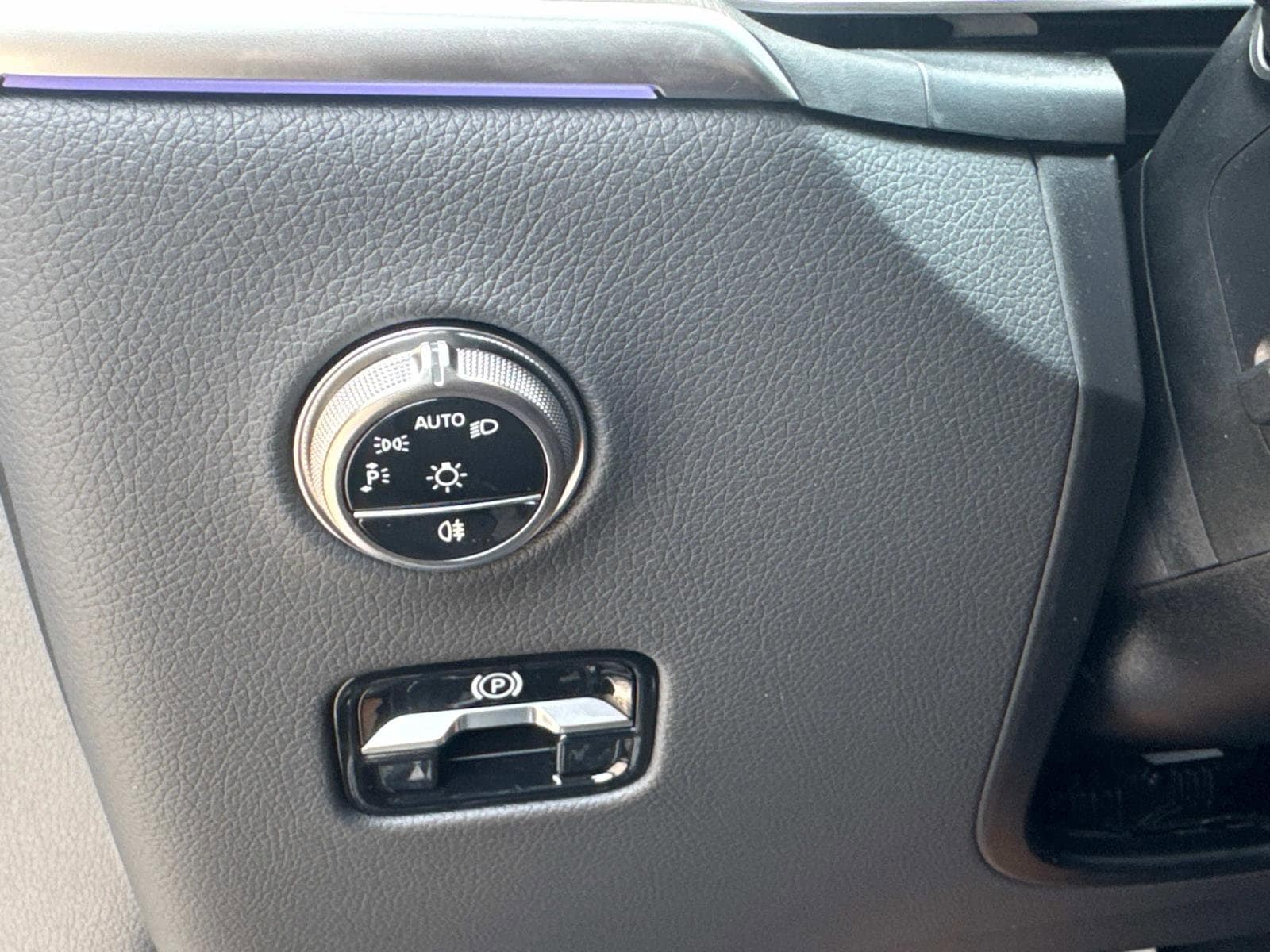 2025 Mercedes-Benz GLC Base - Photo 29