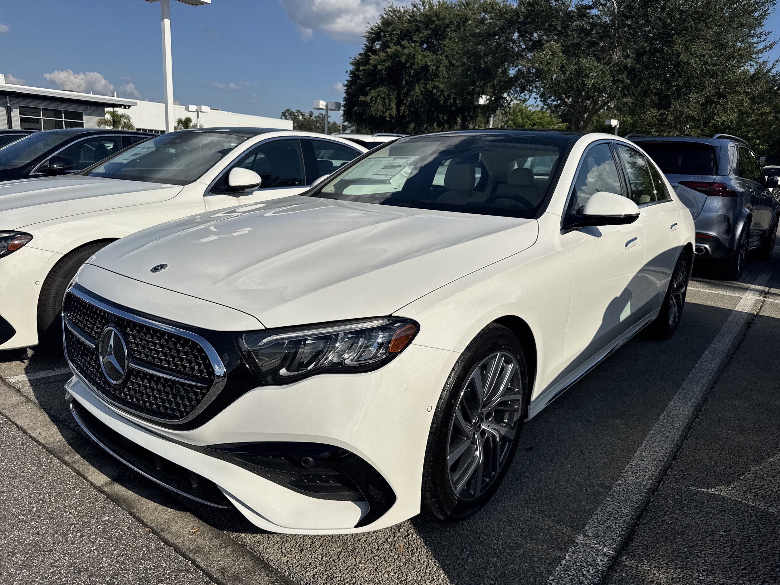 2026 Mercedes Benz E 350 Sedan photo 4