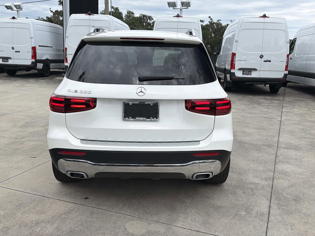 New 2026 Mercedes-Benz GLB 250 SUV