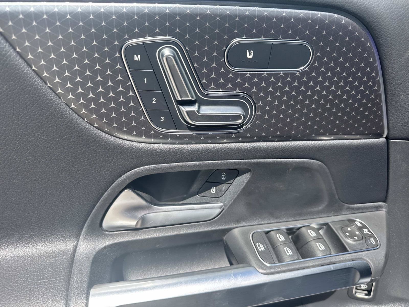 2026 Mercedes-Benz GLB GLB 250 - Photo 16