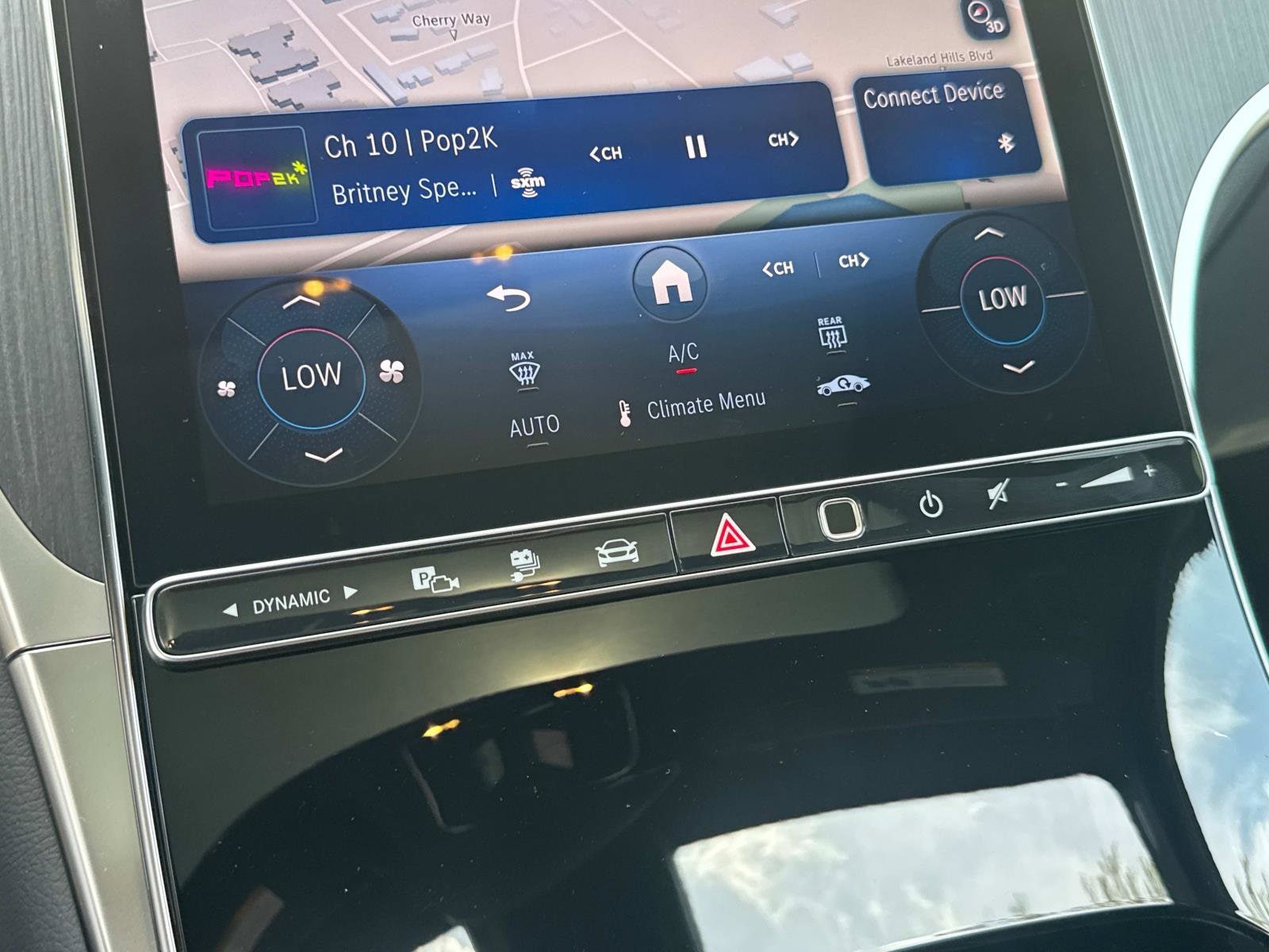 2025 Mercedes-Benz GLC Base - Photo 23