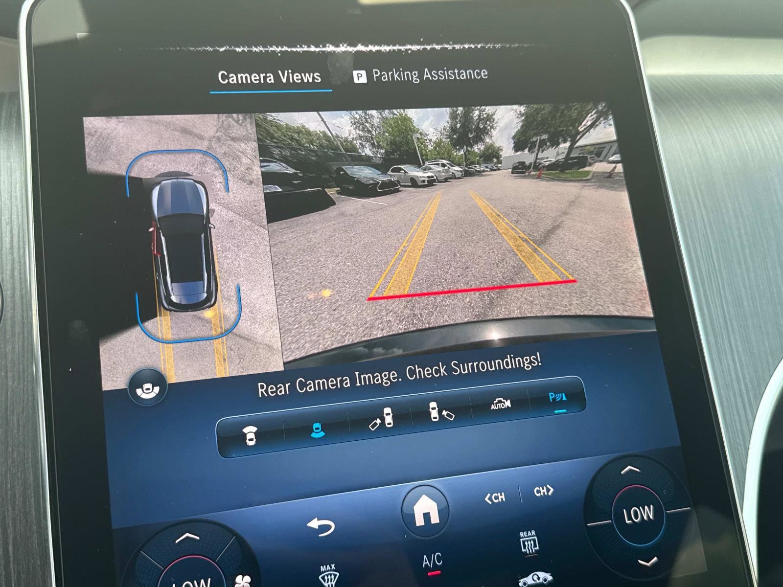 2025 Mercedes-Benz GLC Base - Photo 21