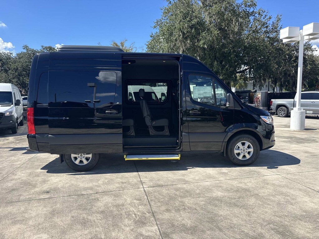 New 2025 Mercedes-Benz Standard Roof 4-Cyl Diesel Van Passenger Van