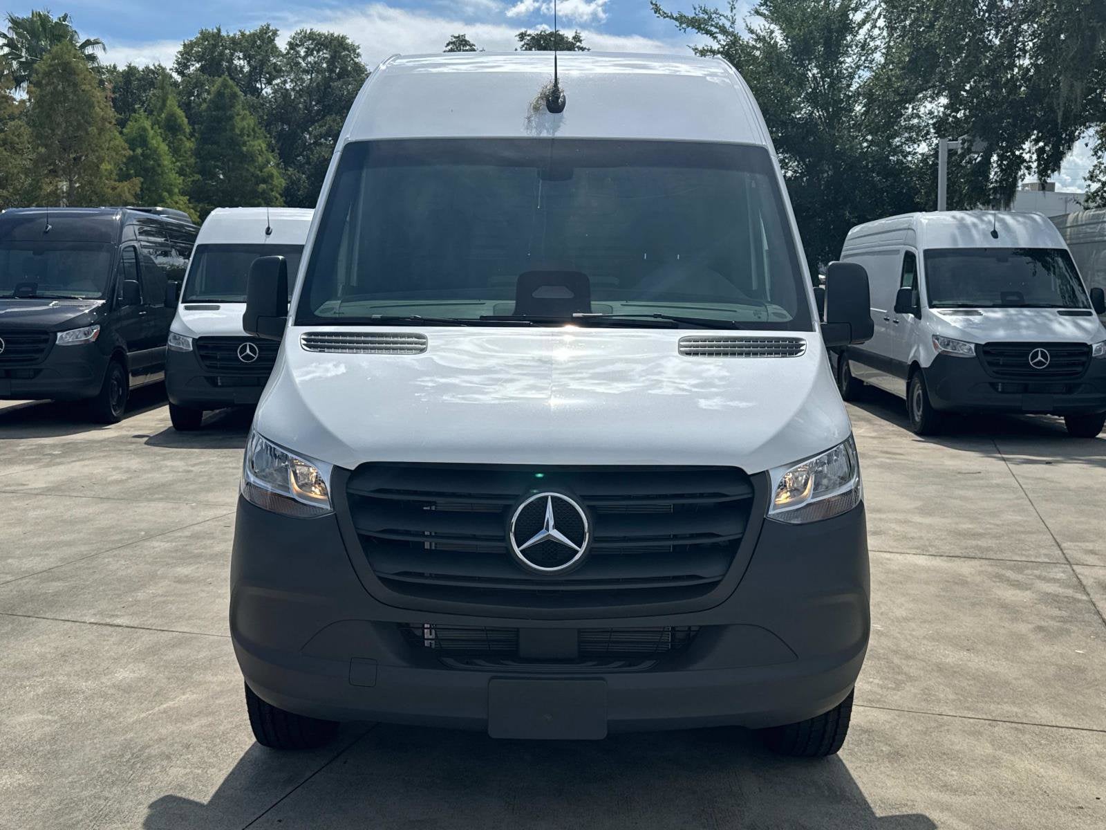 2025 Mercedes-Benz Sprinter Cargo Van Base - Photo 15