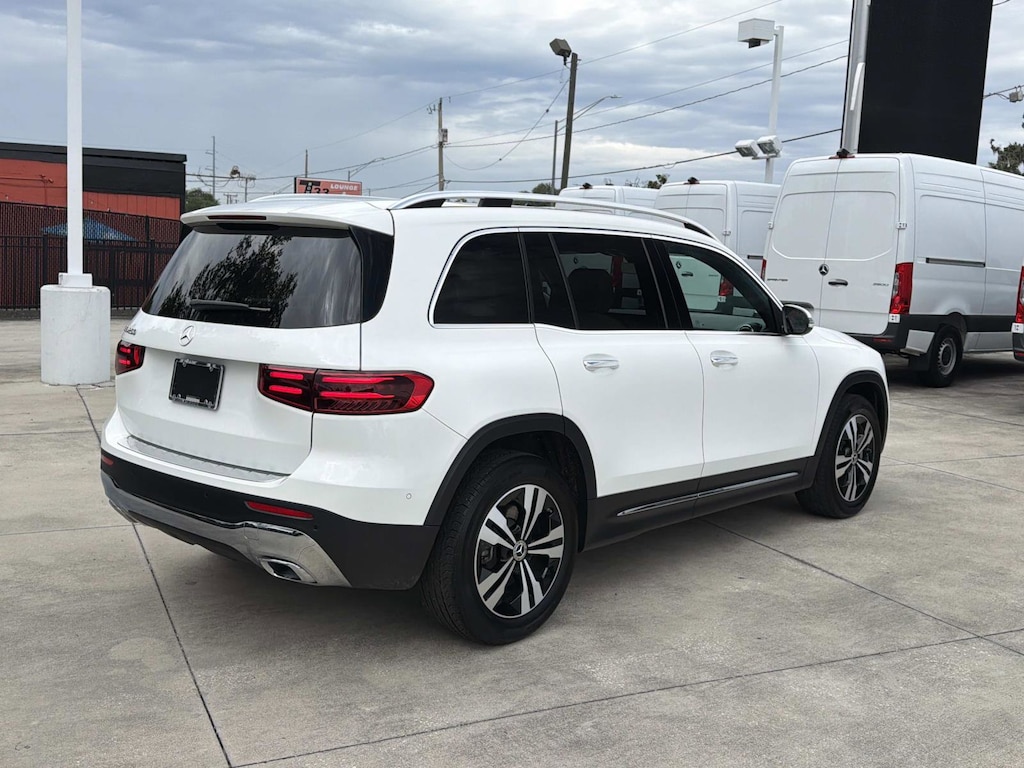 New 2026 Mercedes-Benz GLB 250 SUV