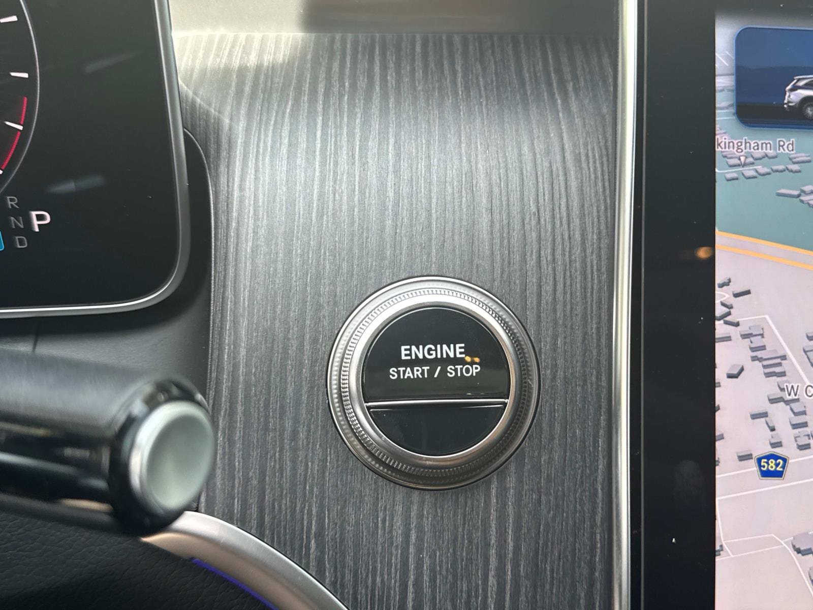 2025 Mercedes-Benz GLC Base - Photo 25