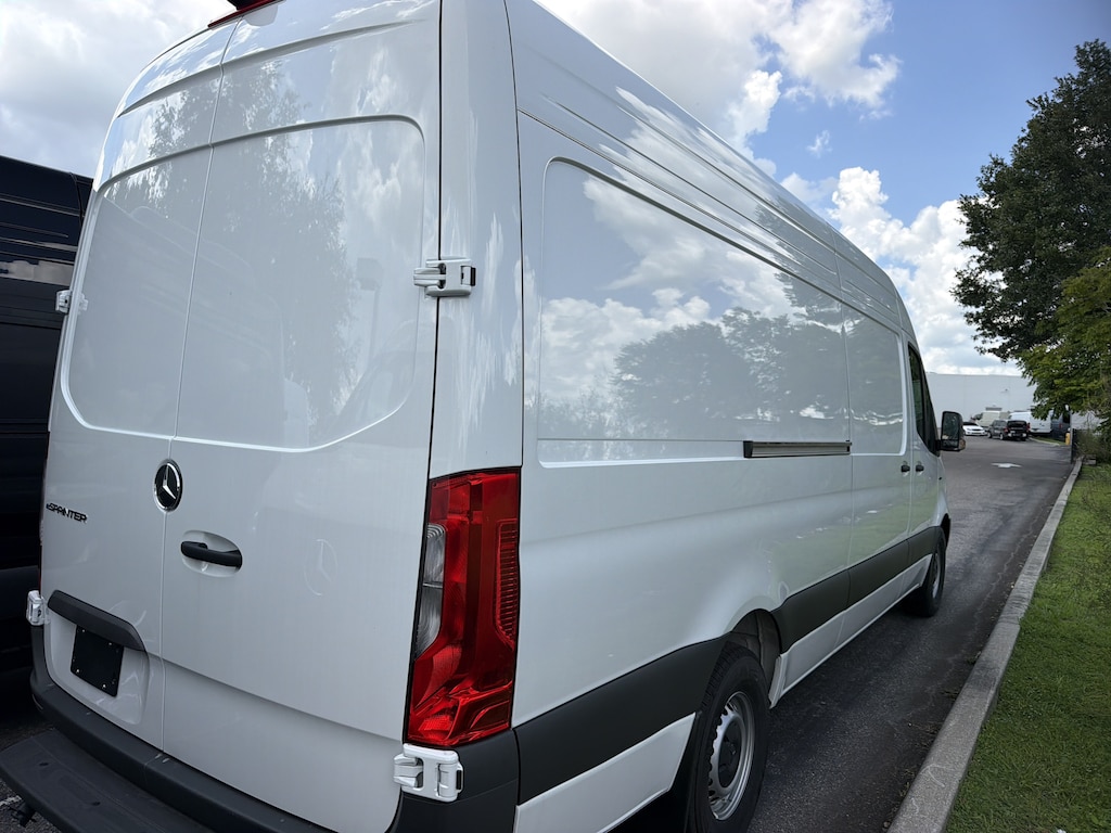 New 2025 Mercedes-Benz eSprinter 2500 High Roof Van Cargo Van