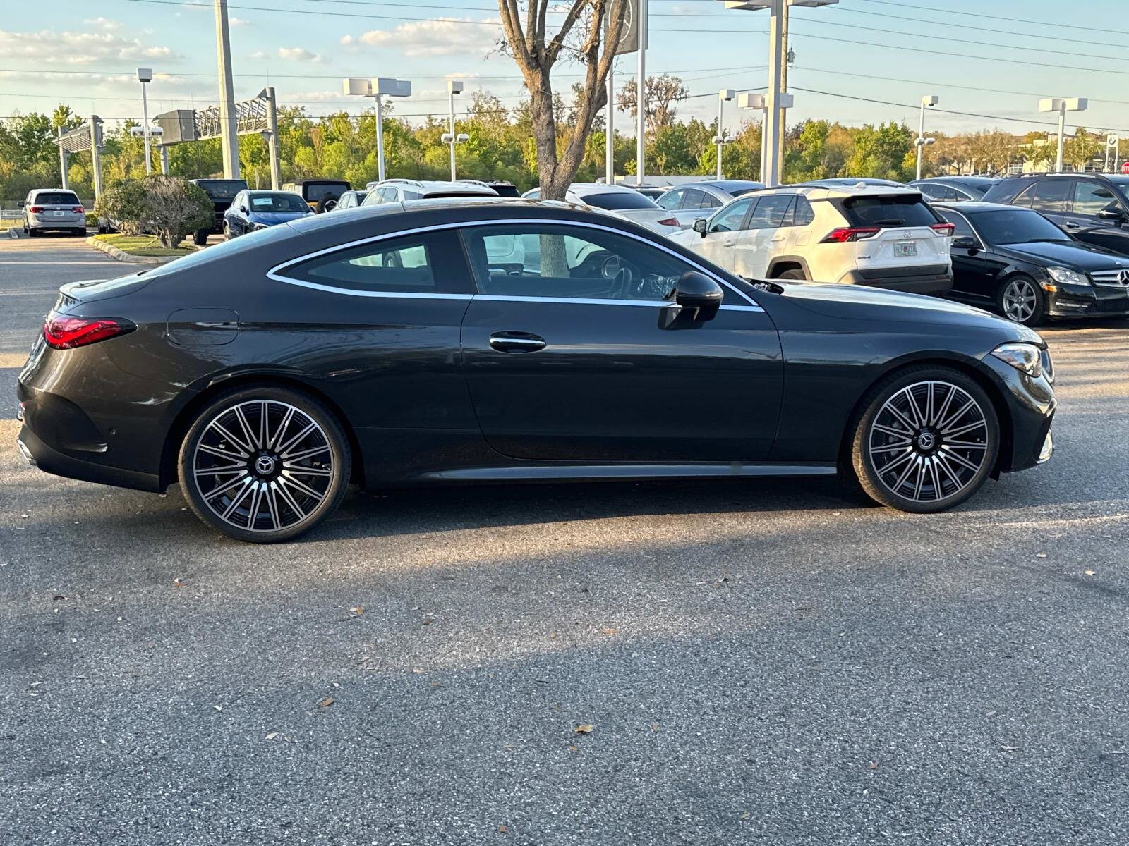 2025 Mercedes Benz CLE 300 4MATIC Coupe photo 2