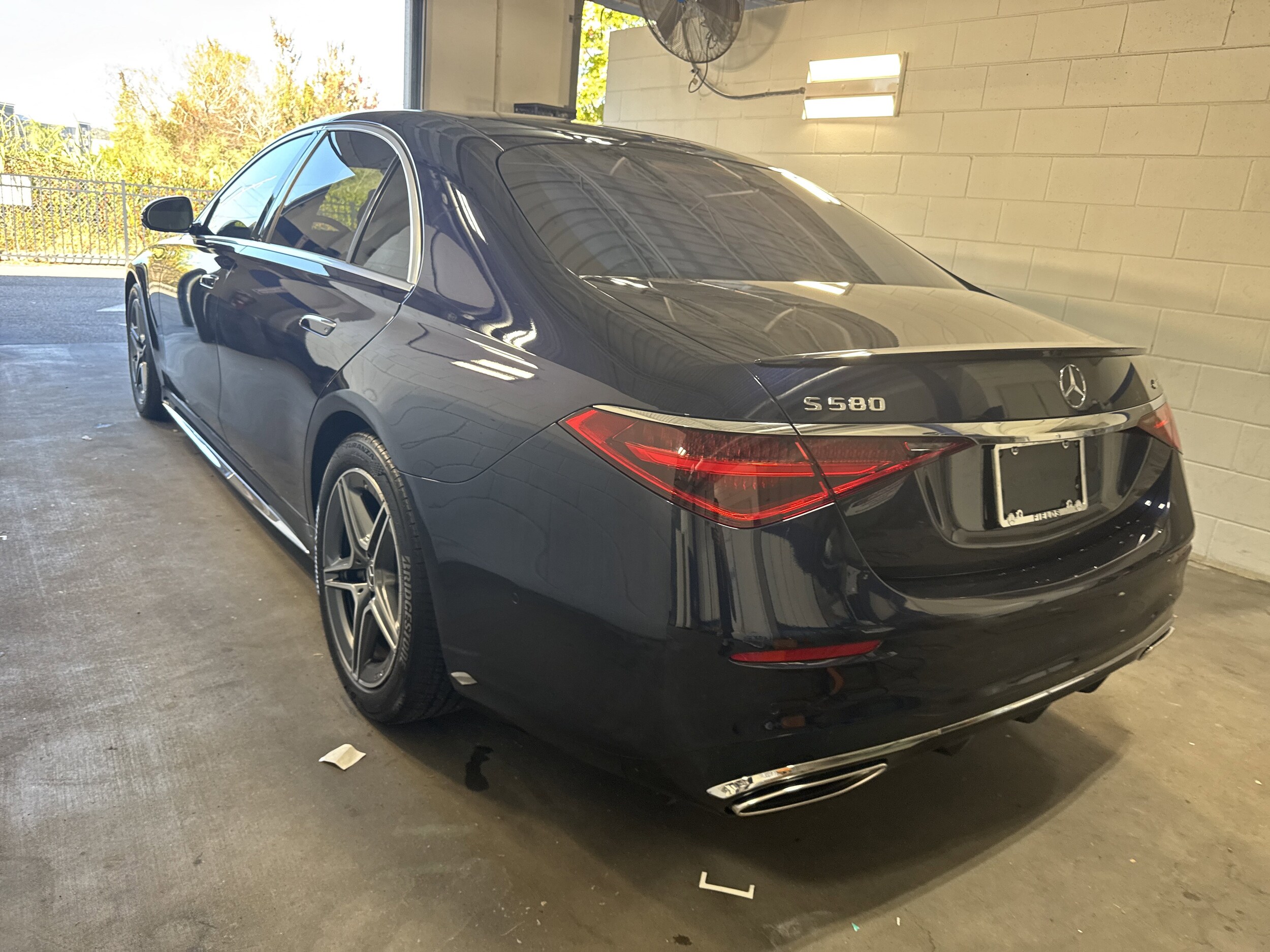 2023 Mercedes Benz S 450 580 photo 2