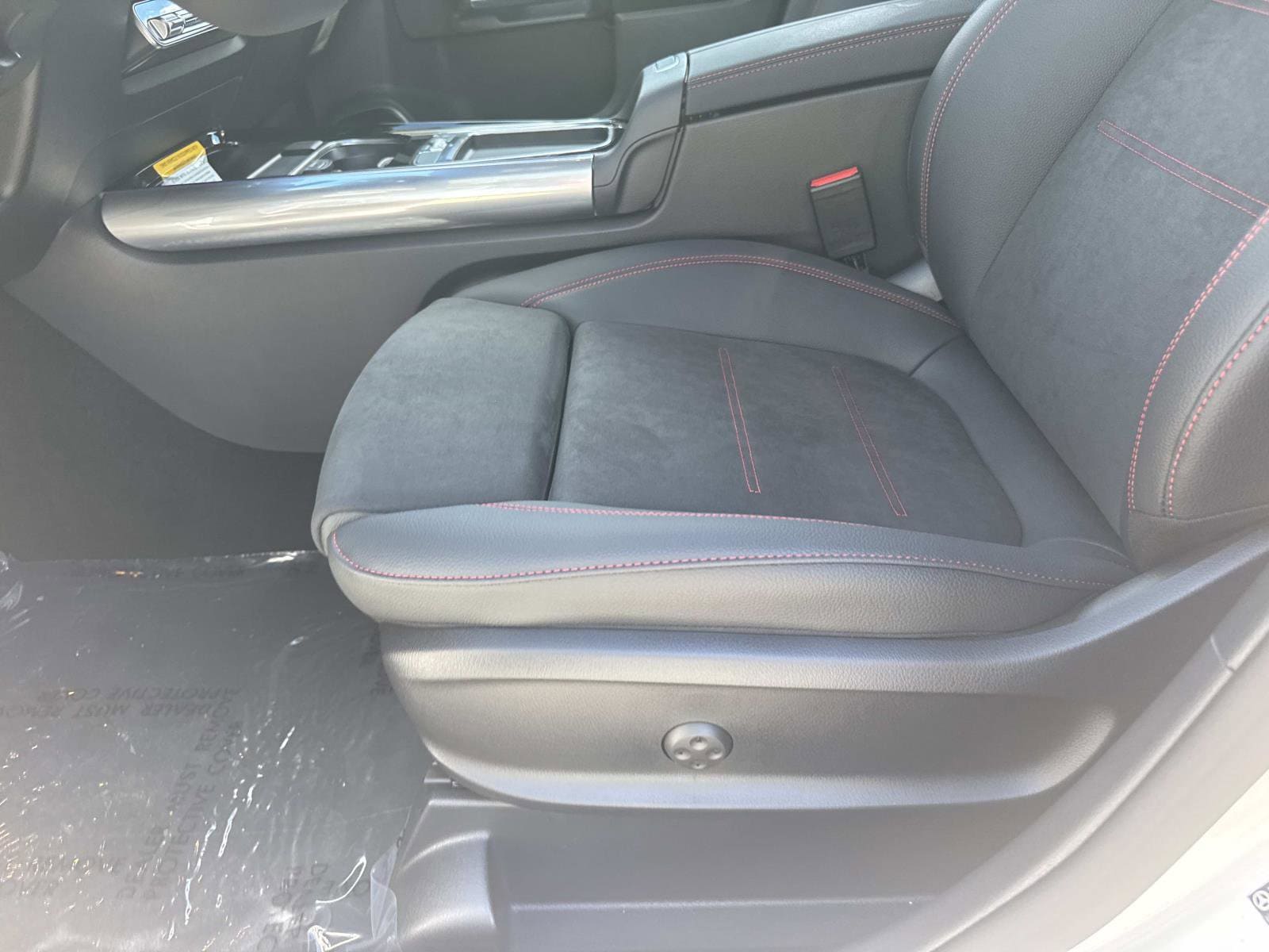 2026 Mercedes-Benz GLA AMG GLA 35 - Photo 17