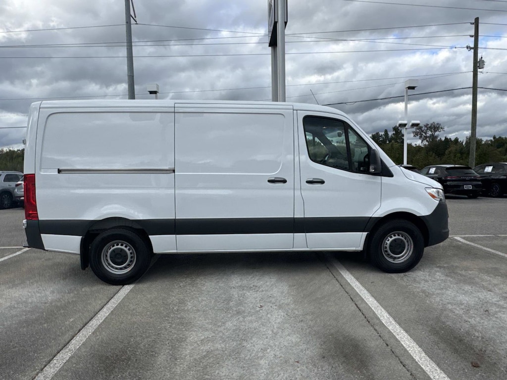 Used 2025 Mercedes-Benz Sprinter 2500 2500 Standard Roof I4 Diesel 144 RWD