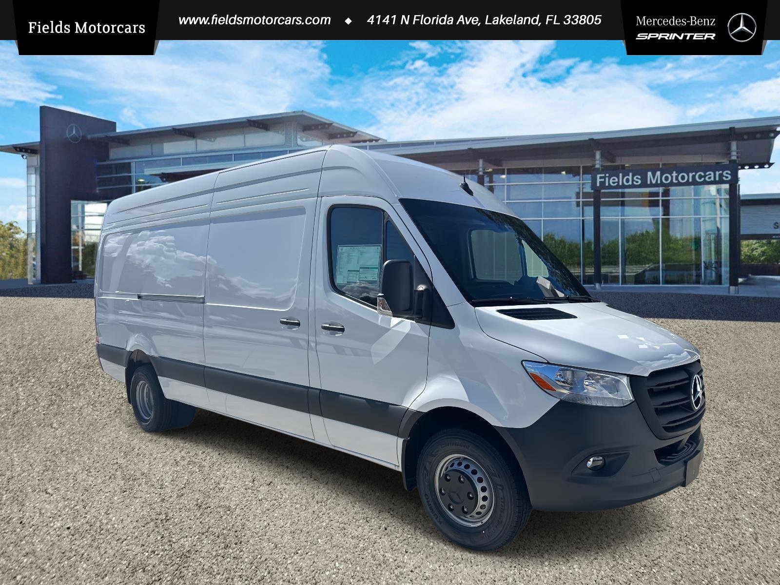 2025 Mercedes-Benz Sprinter Cargo Van Base's photo