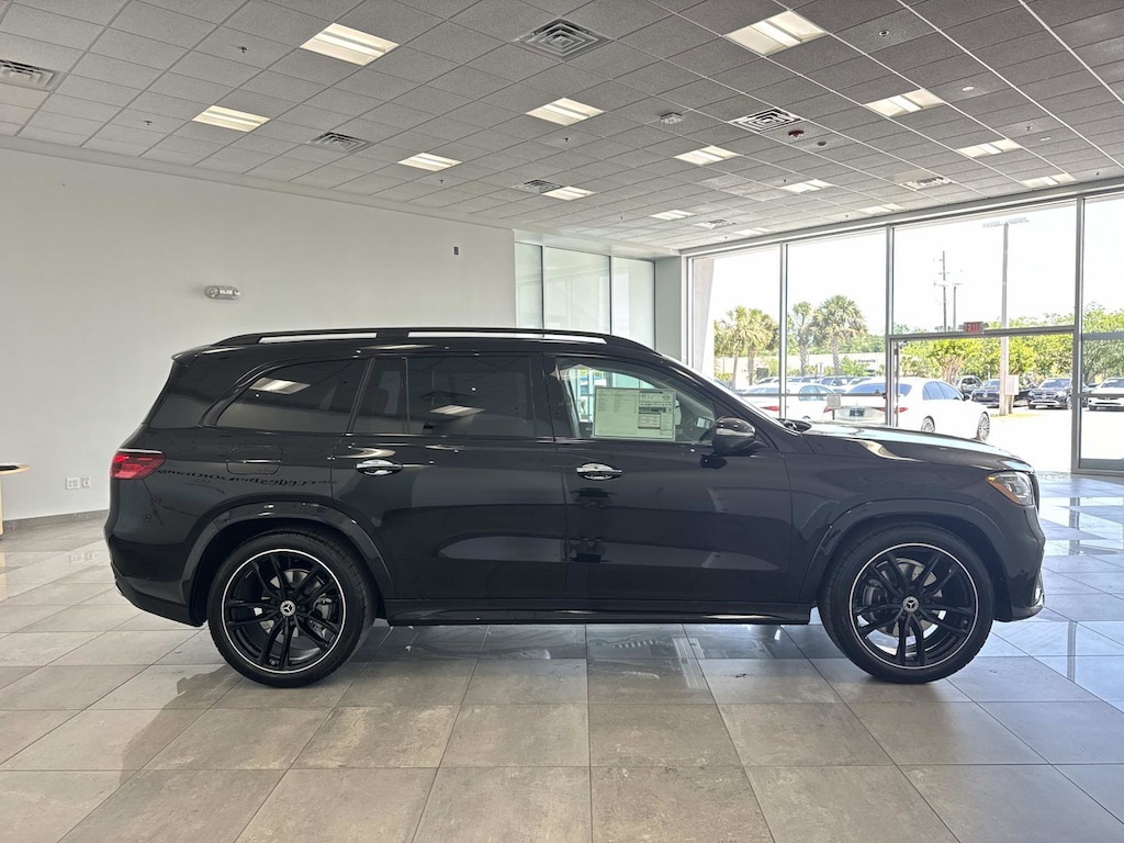 New 2026 Mercedes-Benz GLS 450 4MATIC SUV