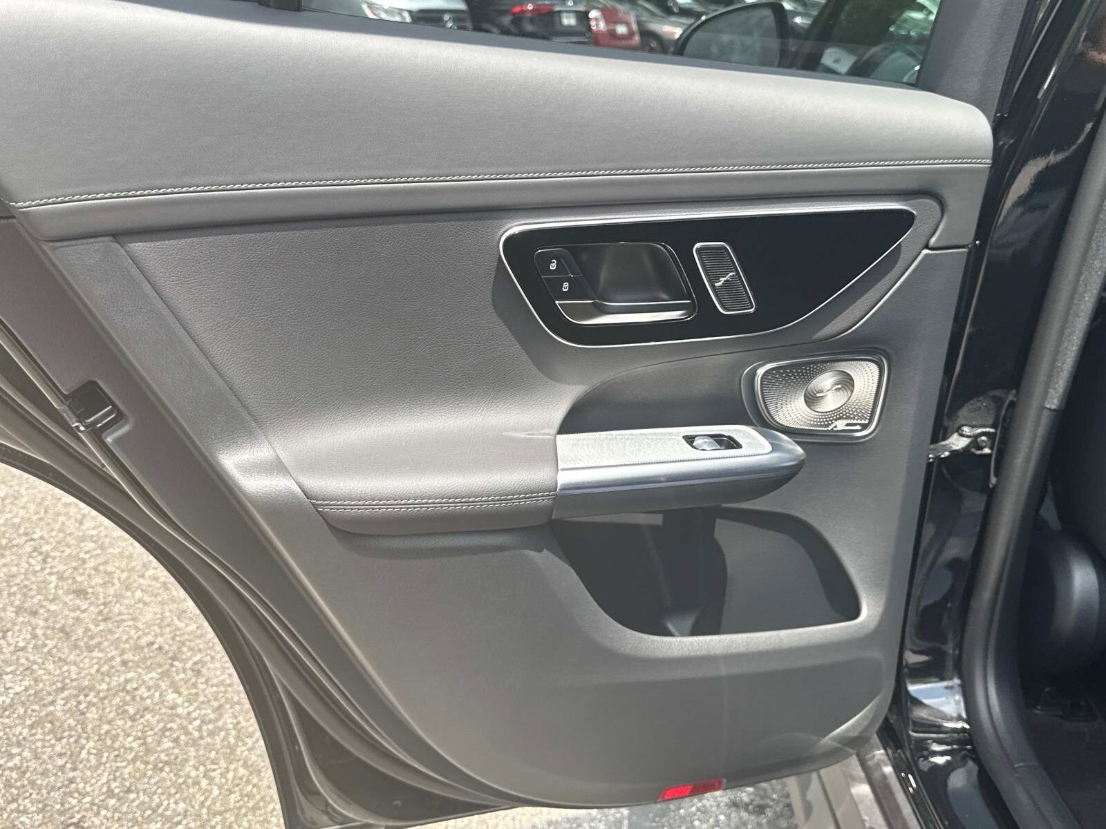 2025 Mercedes-Benz GLC Base - Photo 11