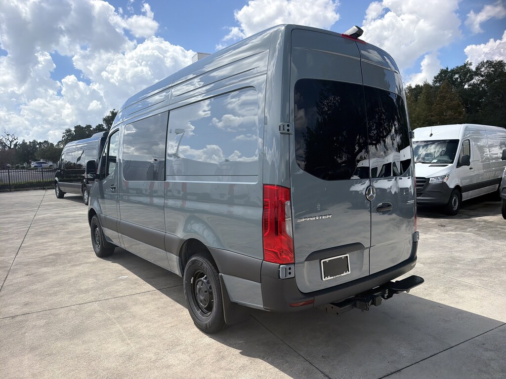 New 2026 Mercedes-Benz Sprinter 2500 Standard Roof 4-Cyl Diesel