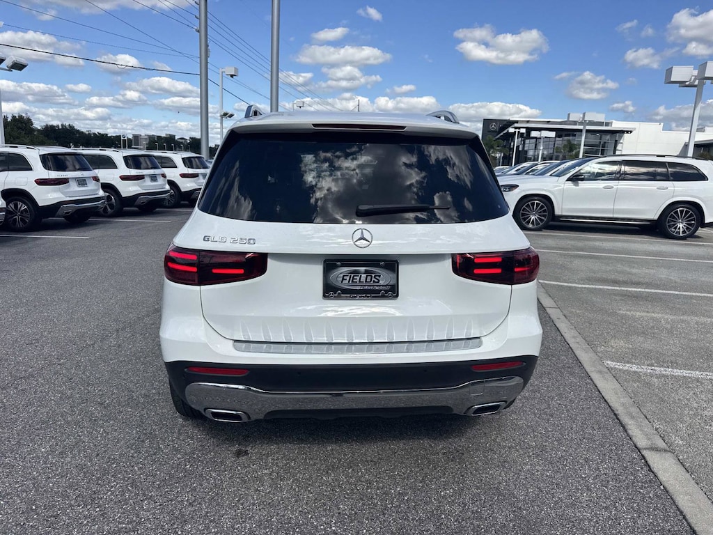 New 2025 Mercedes-Benz GLB 250 SUV
