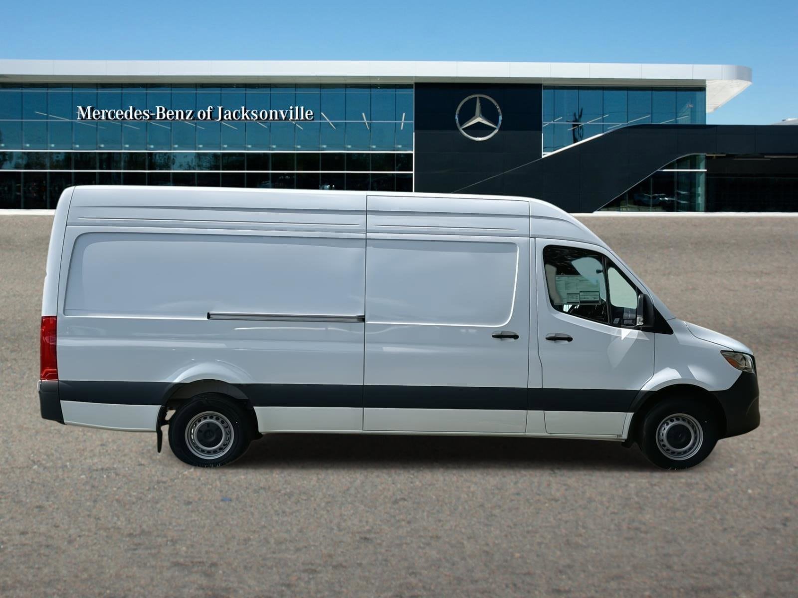 2025 Mercedes-Benz Sprinter Crew Van Base - Photo 24