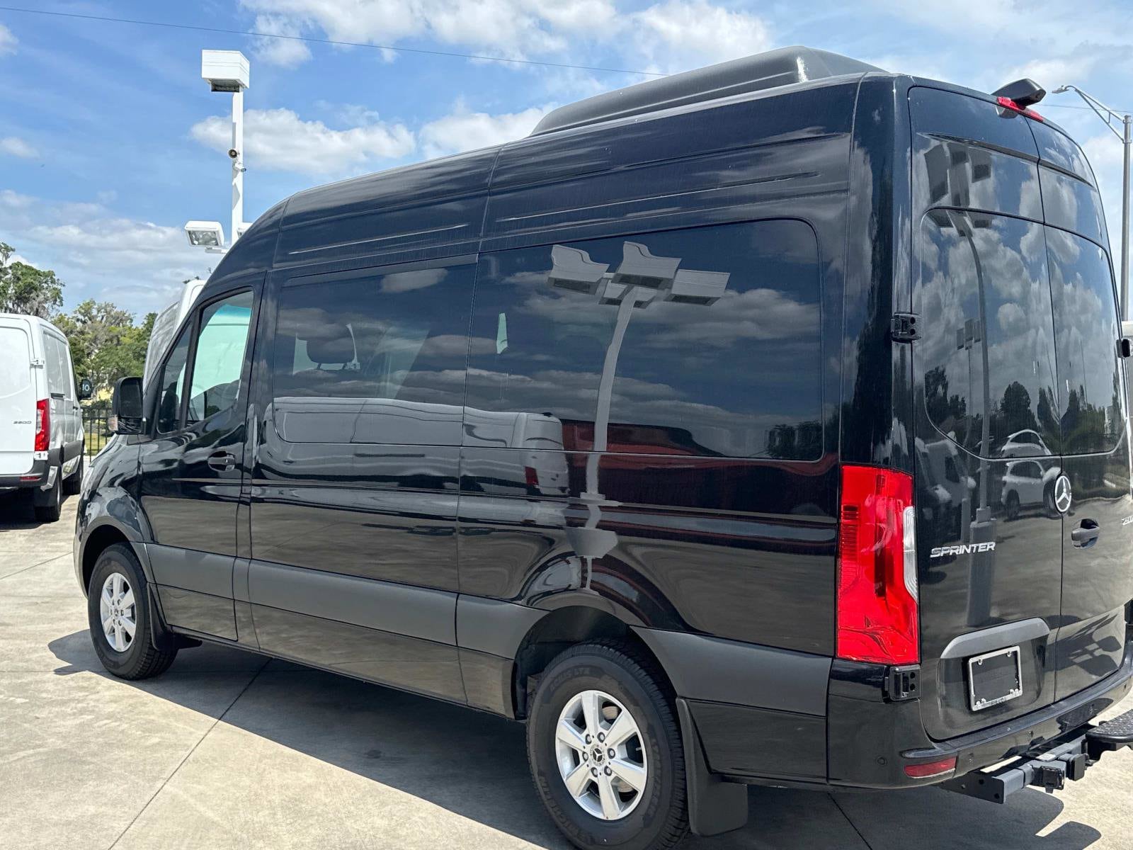 2025 Mercedes-Benz Sprinter Passenger Van Base - Photo 12