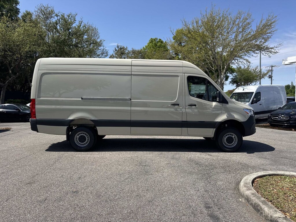 New 2026 Mercedes-Benz Sprinter Cargo Van High Roof 4-Cyl Diesel HO