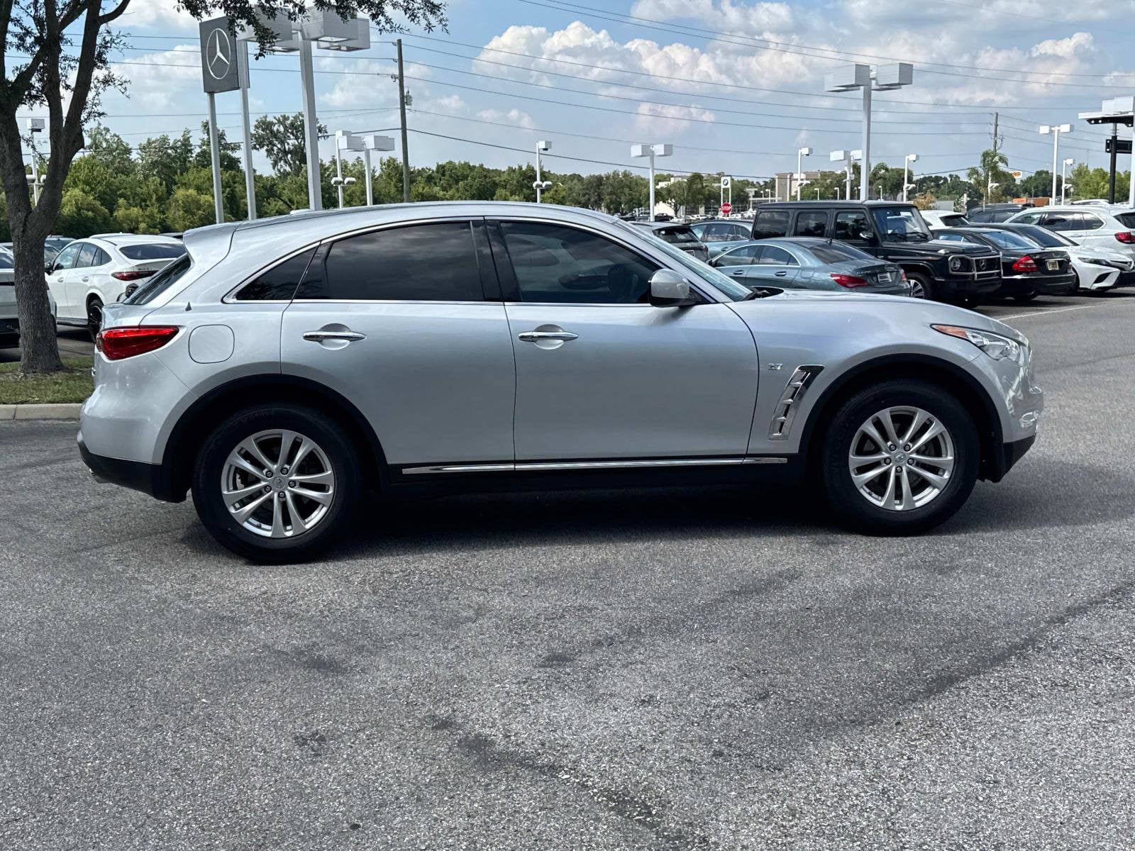 Used 2017 INFINITI QX70 Base with VIN JN8CS1MU0HM142691 for sale in Lakeland, FL