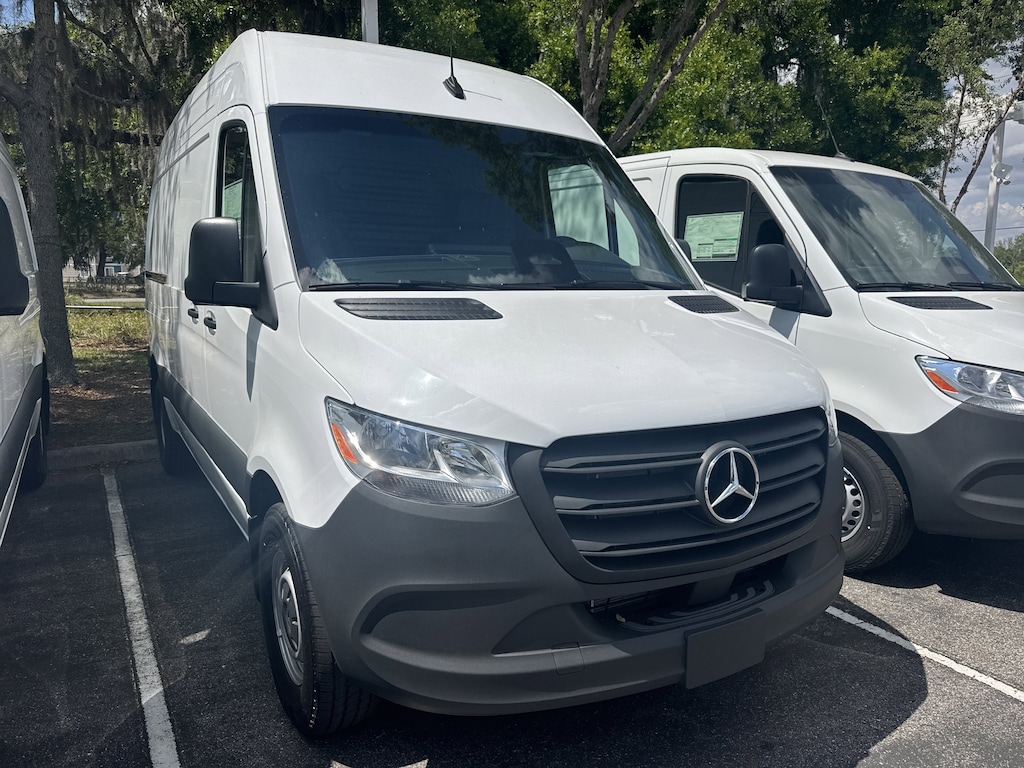 New 2026 Mercedes-Benz Sprinter Cargo Van Standard Roof 4-Cyl Diesel