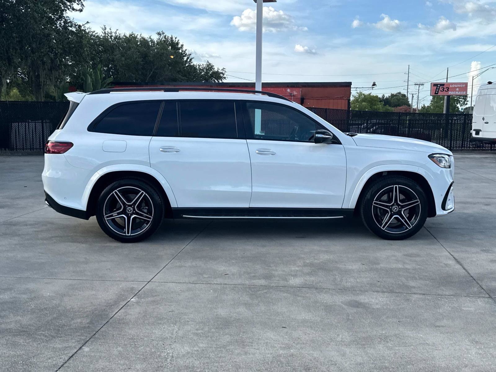 Used 2025 Mercedes-Benz GLS Base with VIN 4JGFF5KE7SB316450 for sale in Lakeland, FL
