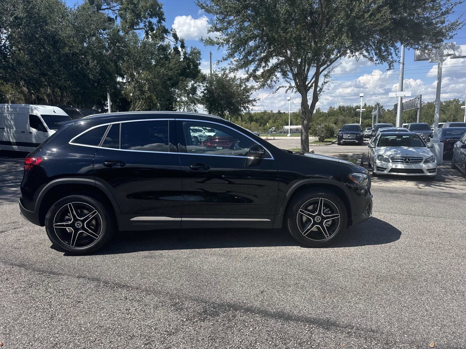 2026 Mercedes Benz GLA 250 photo 2