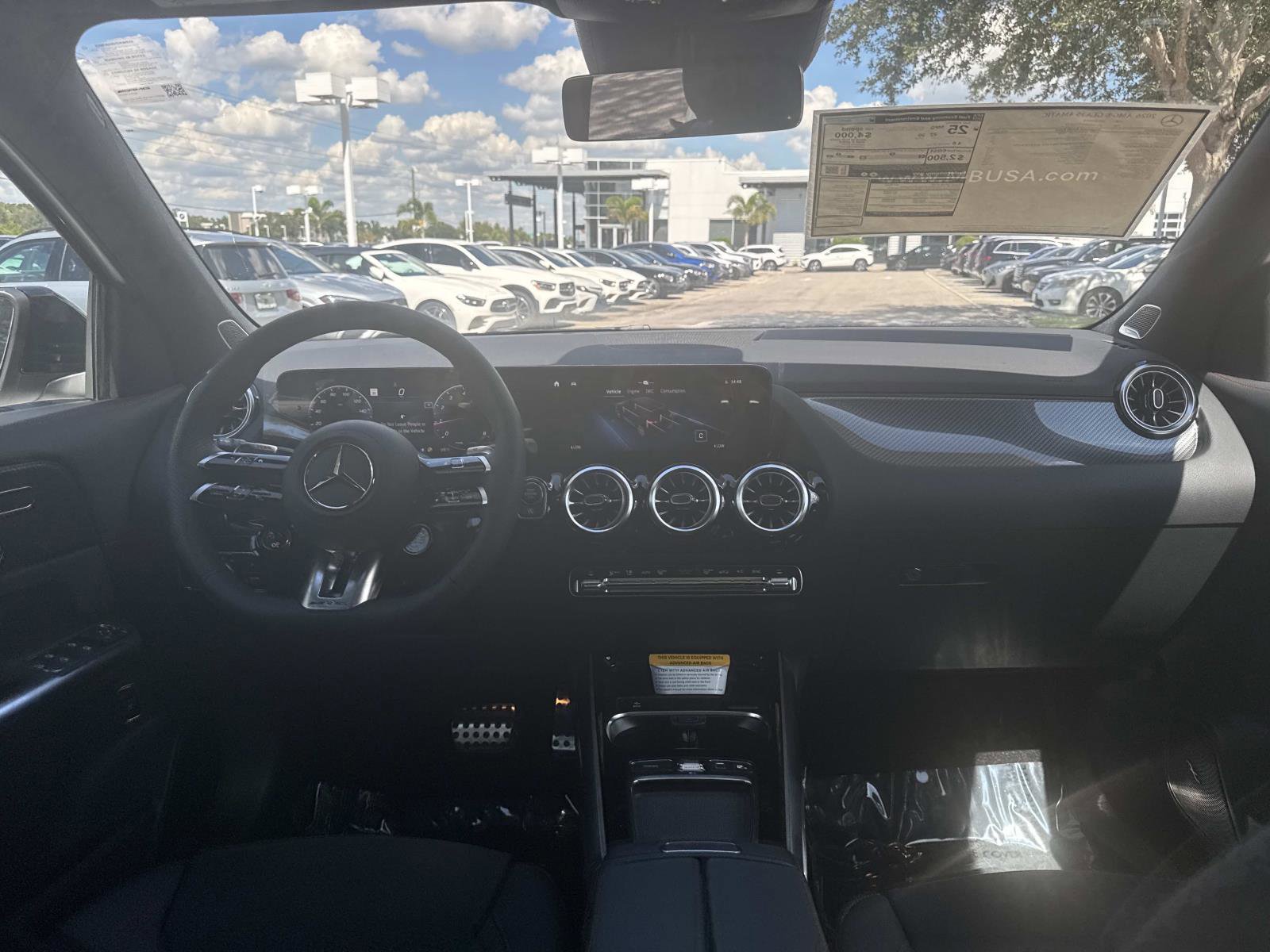 2026 Mercedes-Benz GLA AMG GLA 35 - Photo 13