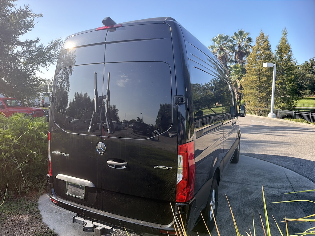 New 2026 Mercedes-Benz Sprinter 2500 Standard Roof 4-Cyl Diesel Van Passenger Van