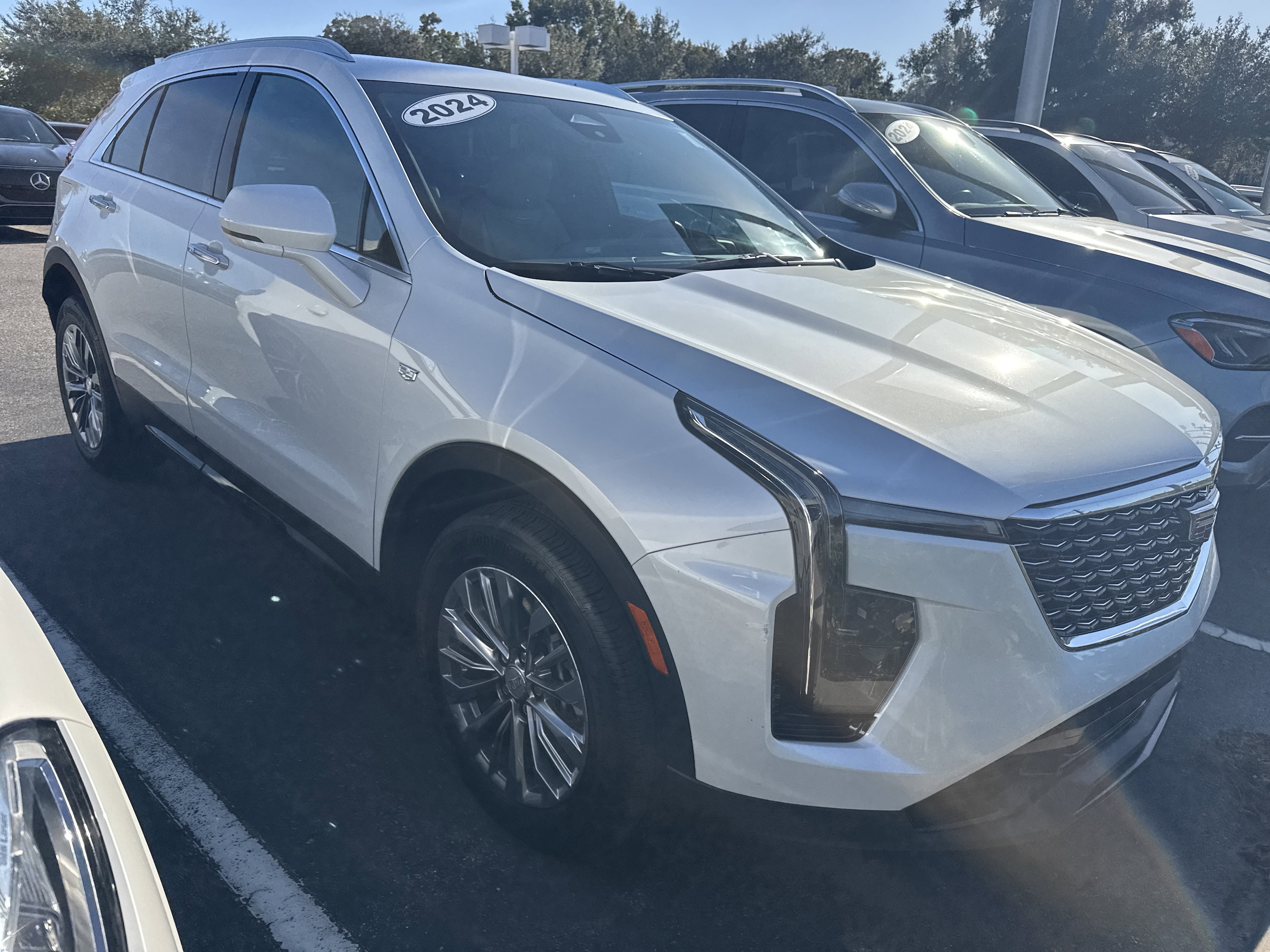 2024 Cadillac XT4 Premium Luxury