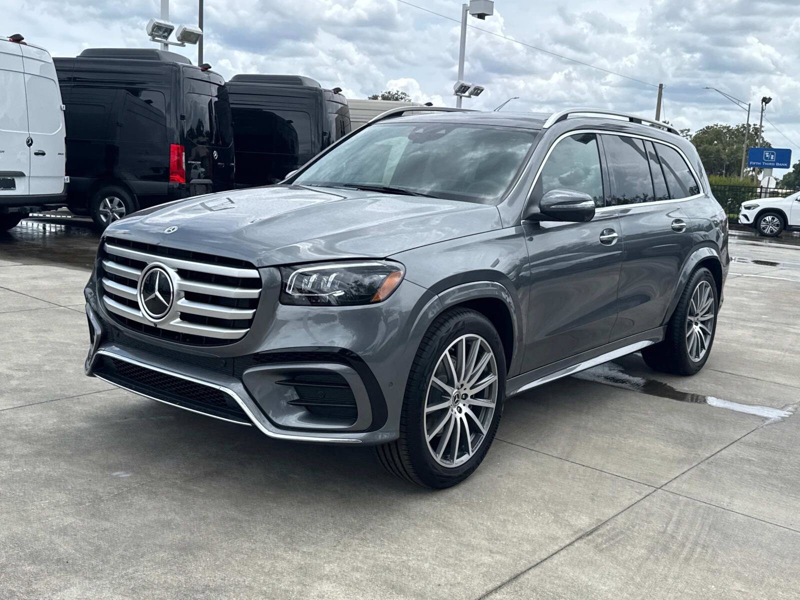 2025 Mercedes-Benz GLS Base - Photo 7