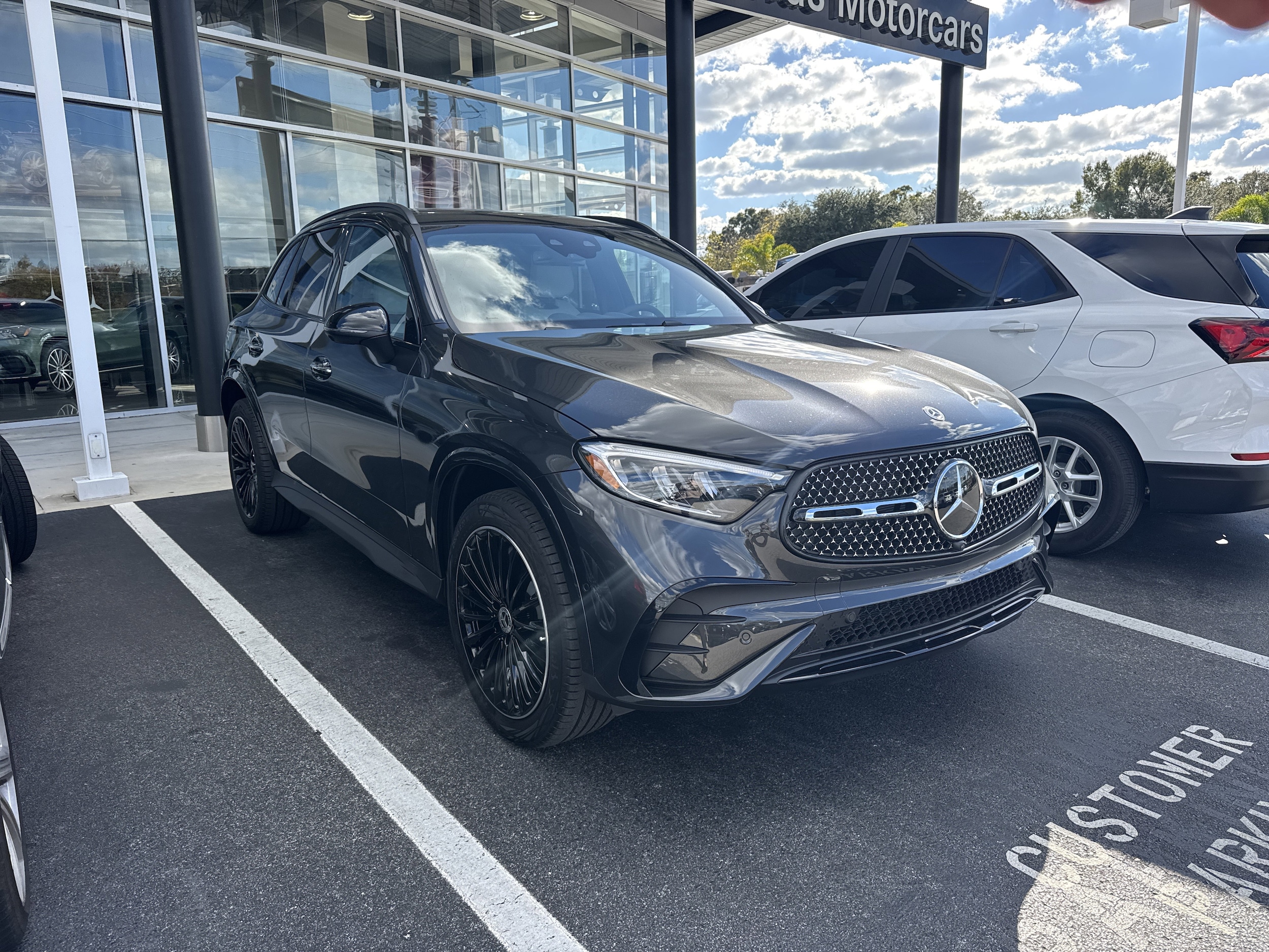 2026 Mercedes-Benz GLC Base's photo