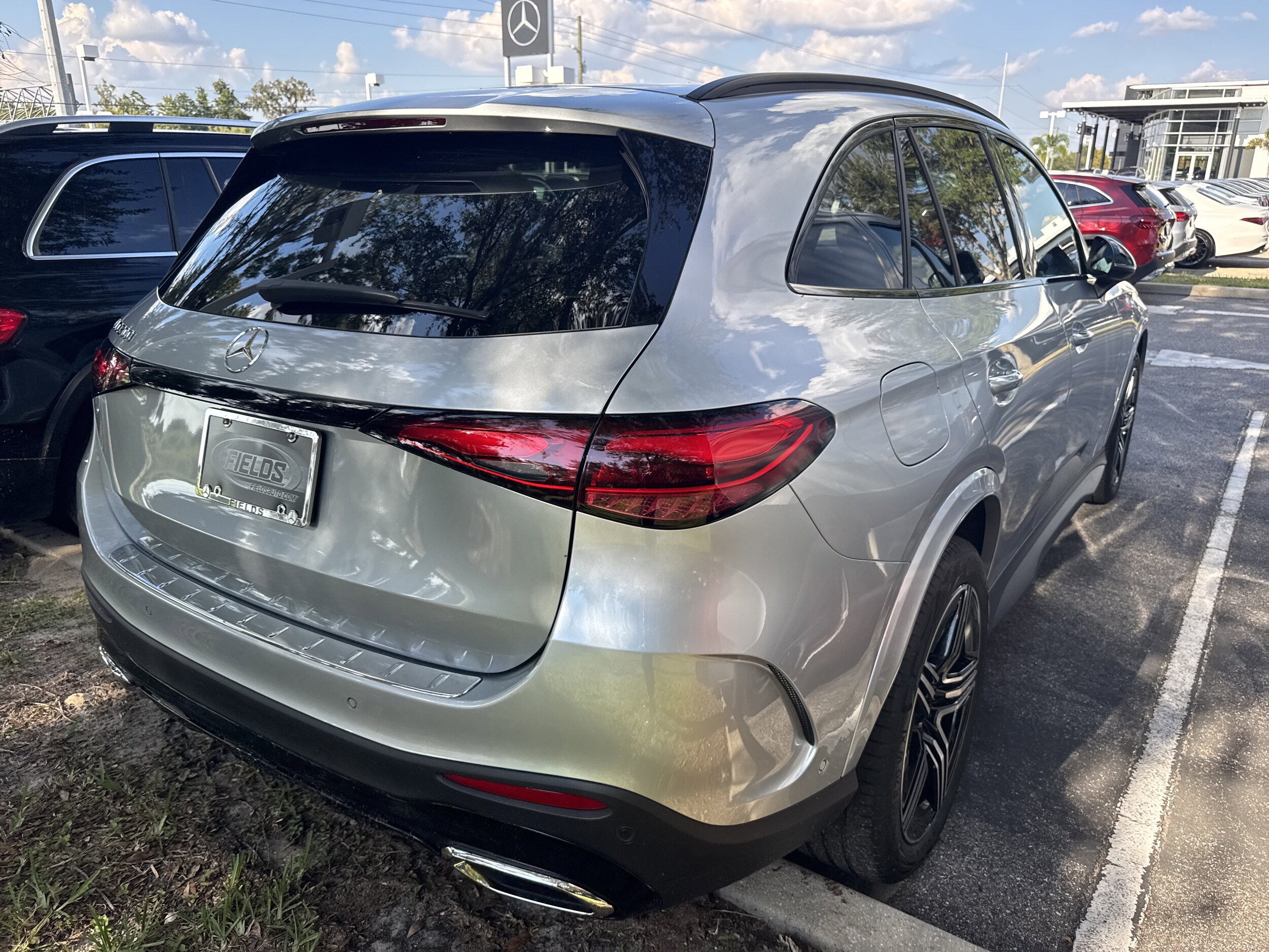 2026 Mercedes Benz GLC 300 photo 2