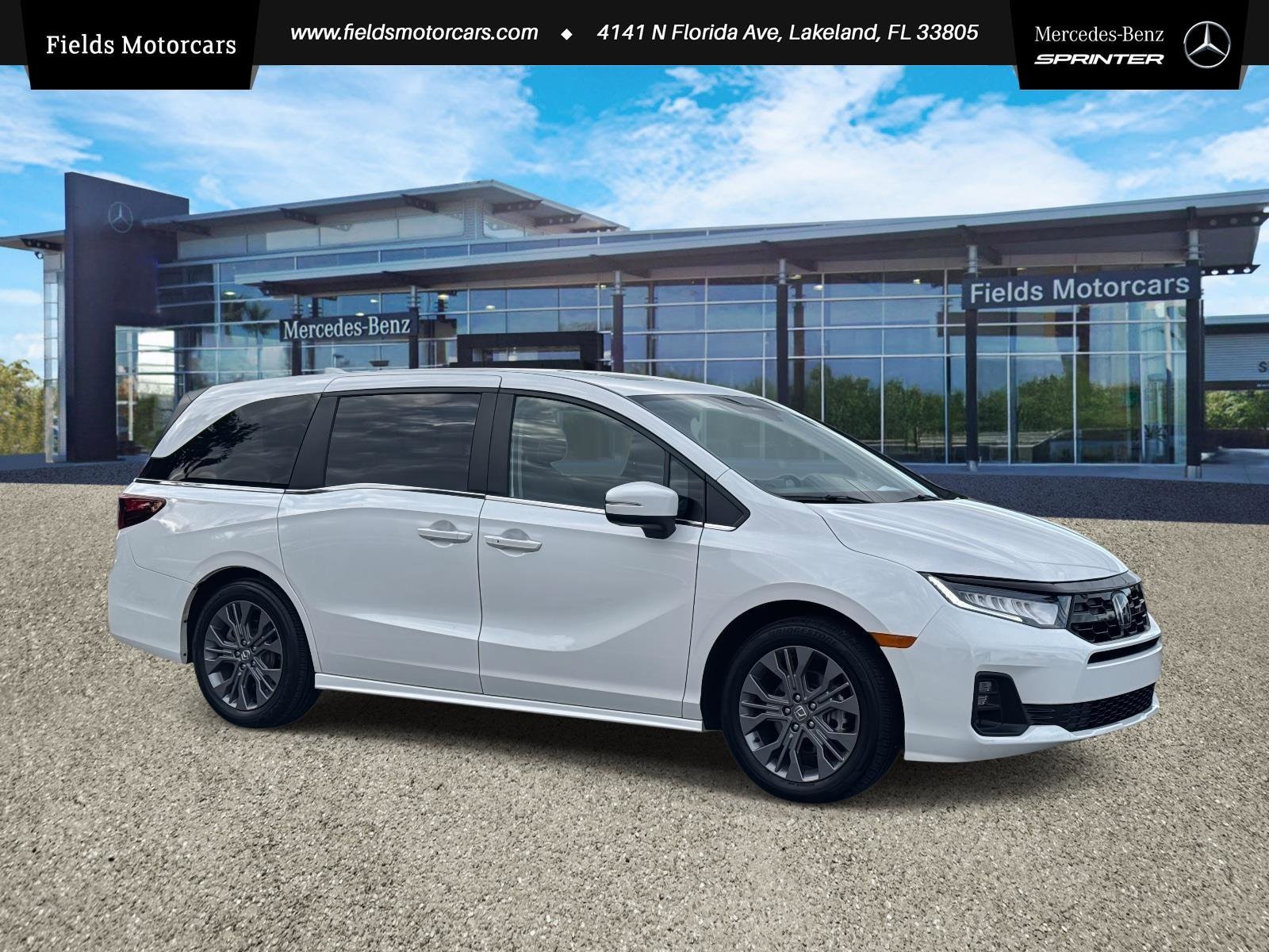 2025 Honda Odyssey Touring's photo