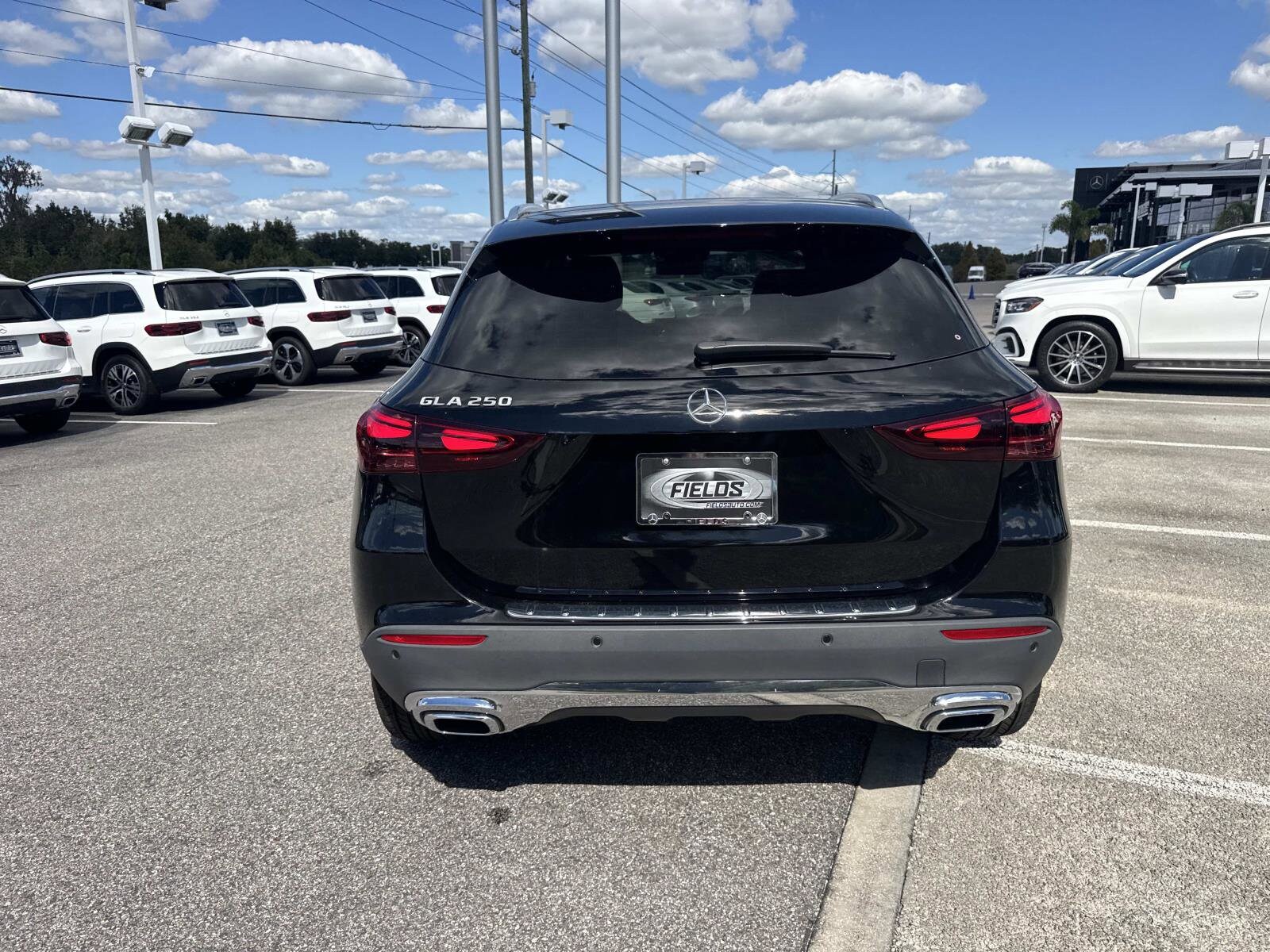 2025 Mercedes Benz GLA 250 photo 4